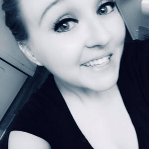 Meet your Posher, Stacy